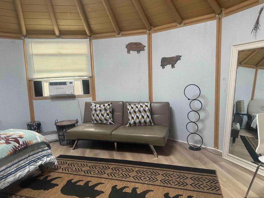 Glamping-Sky Dome Yurt-Tiny House-2 By Lavenders Field Villa Valley Center Luaran gambar