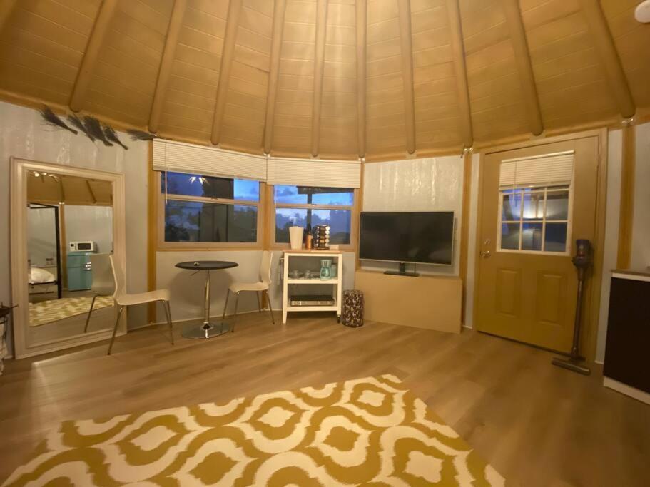 Glamping-Sky Dome Yurt-Tiny House-2 By Lavenders Field Villa Valley Center Luaran gambar